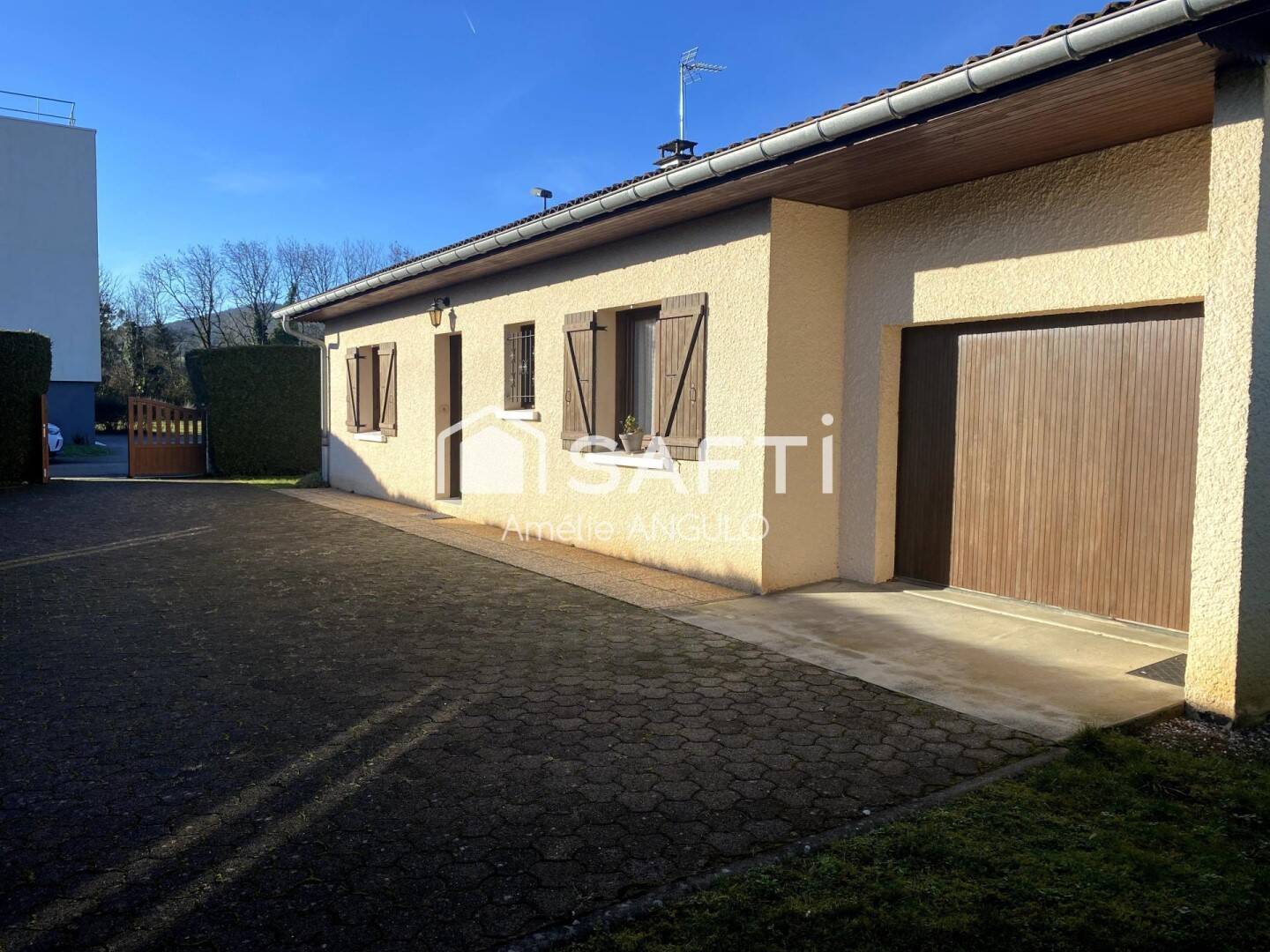 Maison à vendre, 90m², NURIEUX VOLOGNAT