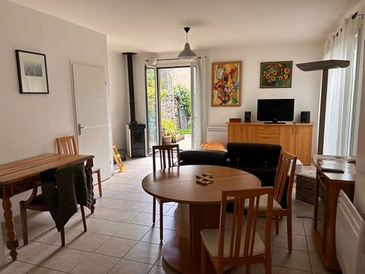 Maison à louer 1 528 € 4 pièces 3 chambres 80 m² 20 m² de terrain Île de Nantes Nantes 44200