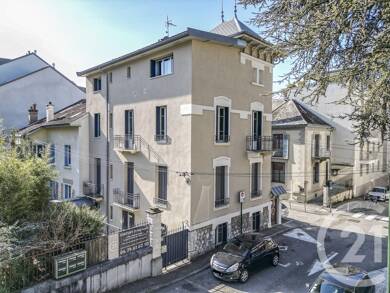 Appartement à vendre 240 000 € 3 pièces 2 chambres 56,1 m² RDC Aix les Bains 73100