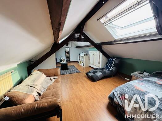 Maison de ville à vendre 209 900 € 4 pièces 2 chambres 102 m² Croisette Faches-Thumesnil 59155