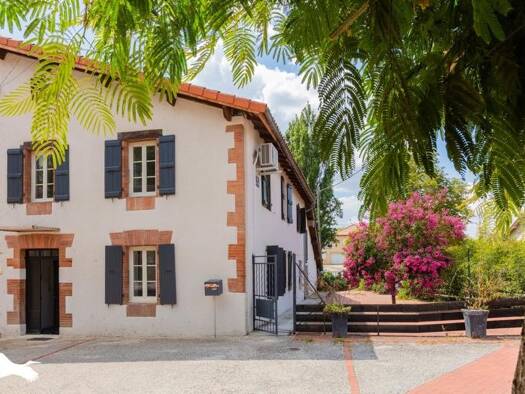 Maison à vendre 208 771 € 5 pièces 4 chambres 133 m² 256 m² de terrain Nougaroulet 32270