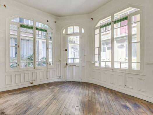 Appartement à vendre 329 000 € 2 pièces 1 chambre 32,95 m² RDC/3 Danube-Porte des Lilas Paris 19ème arrondissement 75019