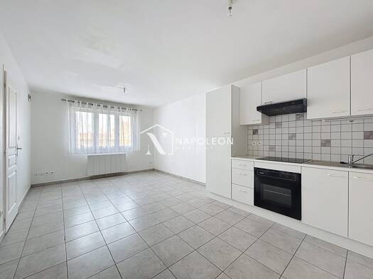 Appartement à louer 640 € 2 pièces 1 chambre 41,4 m² RDC Quérénaing 59269