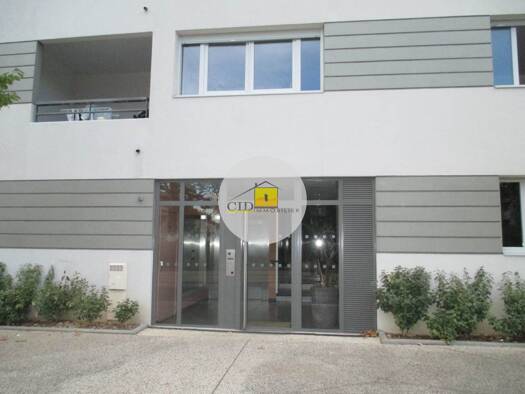 Appartement à louer 715 € 2 pièces 1 chambre 37,5 m² 1er étage Le Village Saint-Priest 69800