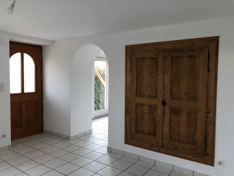 Maison à louer, 94m², ECOTAY L'OLME
