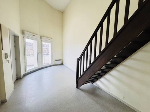 Duplex à louer 630 € 2 pièces 1 chambre 48,2 m² Étage 3/3 Docteur Lavalle Dijon 21000