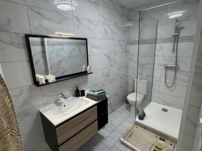 Maison à louer, 44m², BAGNOLS SUR CEZE