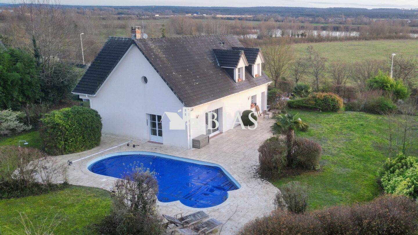Maison à vendre, 138m², TOURVILLE LA RIVIERE