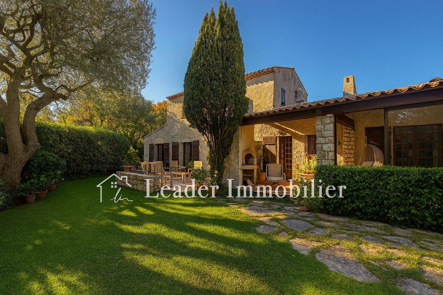 Maison à vendre, 300m², ANTIBES