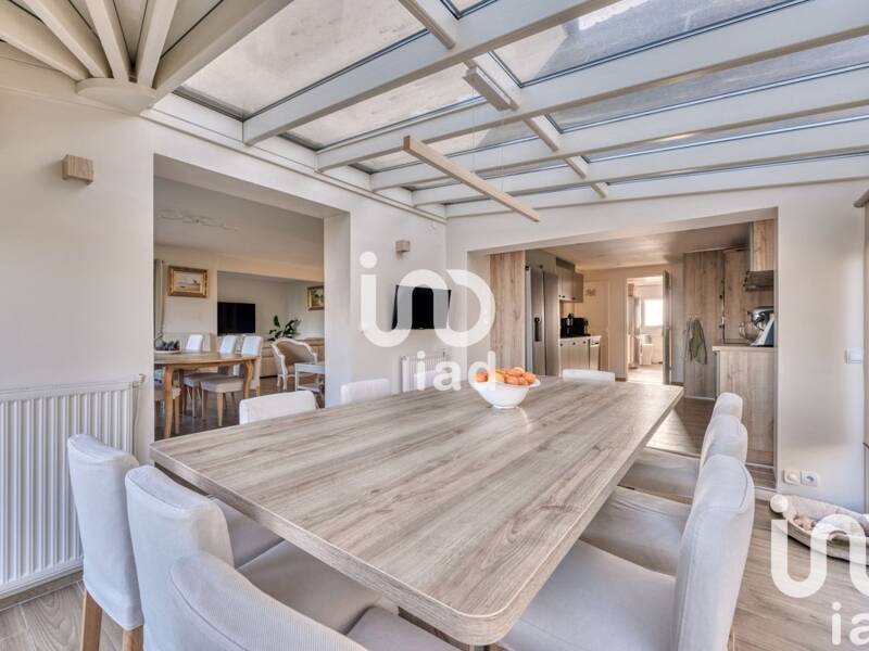 Maison à vendre, 237m², LAGNY SUR MARNE