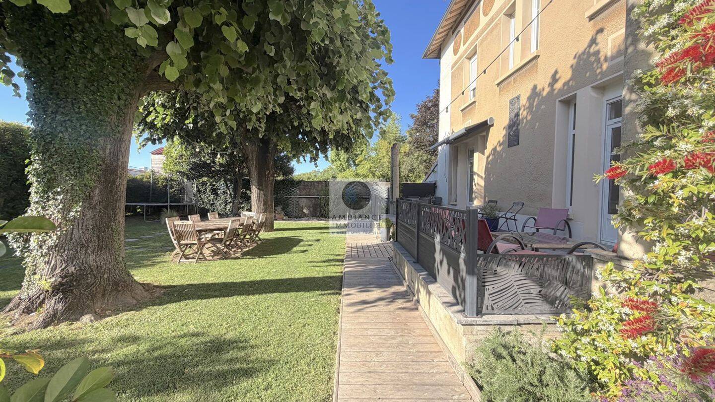 Maison à vendre, 306m², VALENCE