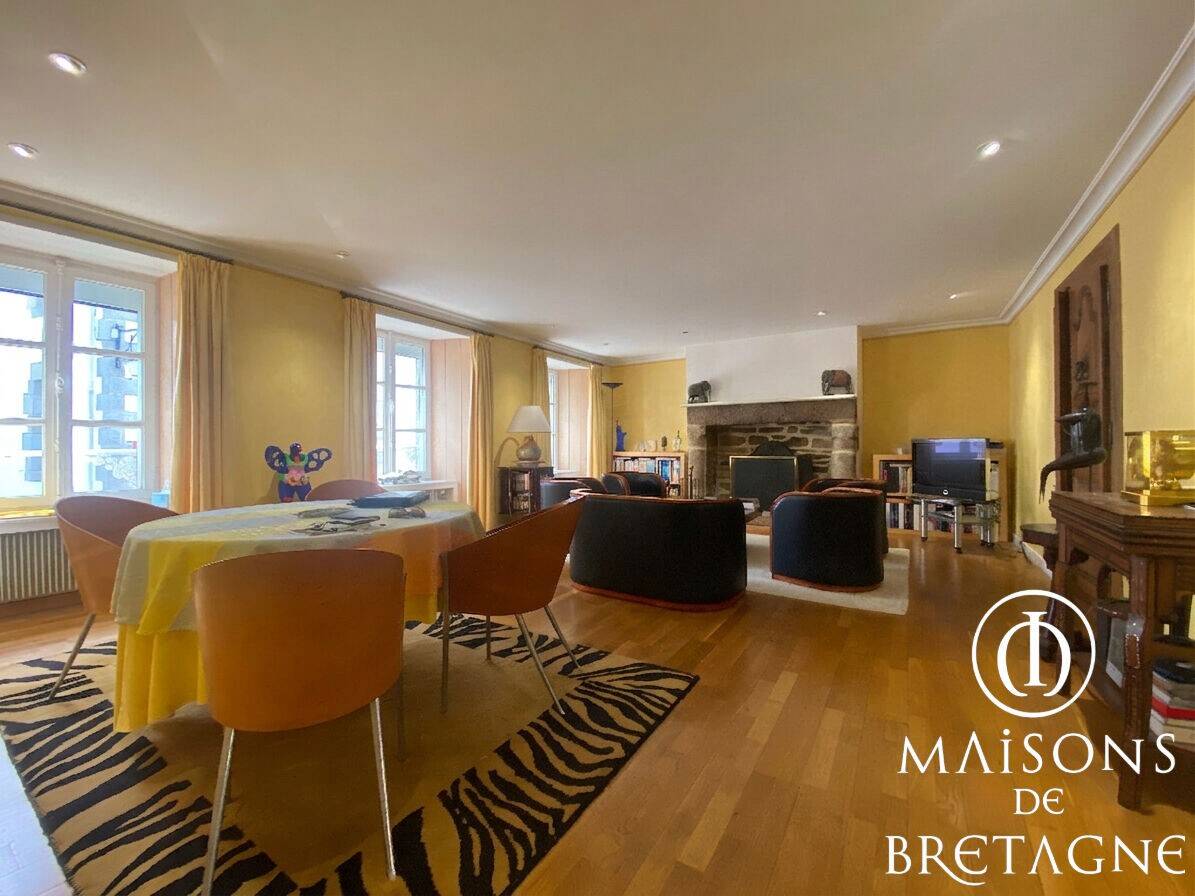 Maison à vendre, 350m², PONT AVEN