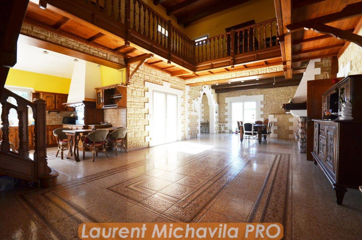 Maison à vendre, 192m², VILLENEUVE LES BEZIERS