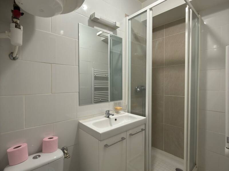 Maison à louer, 15m², PARIS 18E