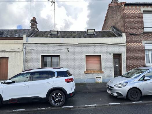 Maison à vendre 46 000 € 5 pièces 3 chambres 86 m² 168 m² de terrain Faubourg d'Isle-Neuville Saint-Quentin 02100