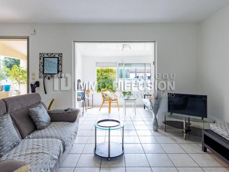 Maison à vendre, 110m², GALLARGUES LE MONTUEUX