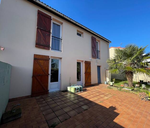 Maison à vendre 199 500 € 5 pièces 4 chambres 98 m² 280 m² de terrain Ermitage Saint Benoit 86280