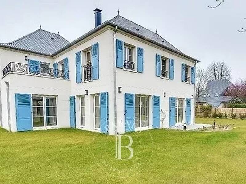 Maison à louer, 250m², LA CELLE SAINT CLOUD