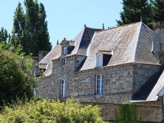 Château à vendre 4 060 000 € 10 pièces 9 chambres 1 500 m² 40 000 m² de terrain Cherrueix 35120