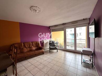 Appartement à vendre 169 900 € 4 pièces 3 chambres 87 m² Étage 2/5 Givors 69700
