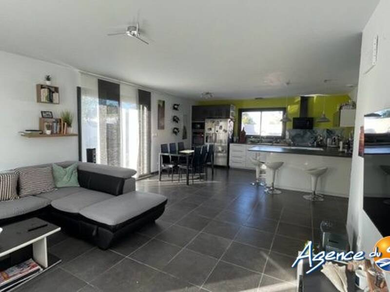 Maison à louer, 85m², FABREZAN