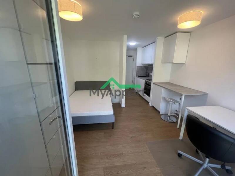 Maison à louer, 21m², PARIS 20E