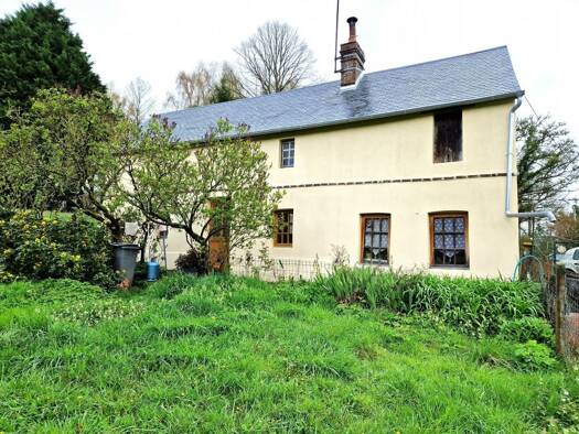 Maison à vendre 65 000 € 2 pièces 1 chambre 45 m² 5 400 m² de terrain Est Lisieux 14100