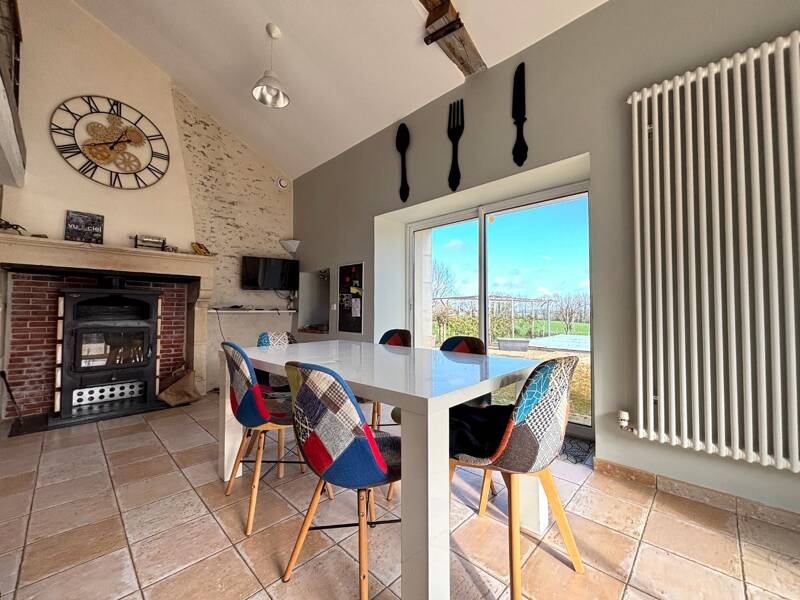 Maison à vendre, 202m², LA CAILLERE SAINT HILAIRE