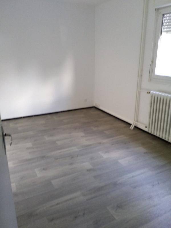 Maison à louer, 68m², SAINT SYMPHORIEN SUR COISE