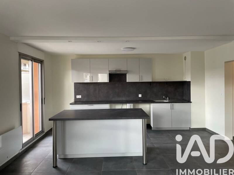 Maison à louer, 76m², SAINT ETIENNE