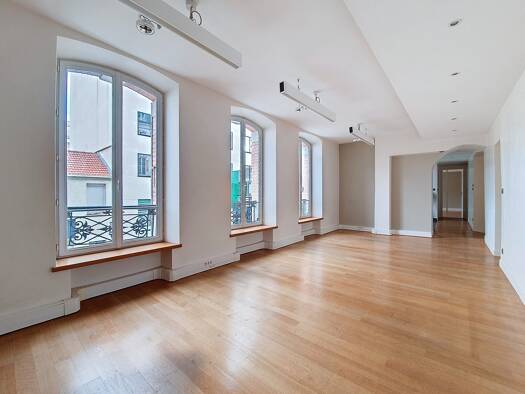 Espace bureau à vendre 575 000 € 94,6 m² de bureaux divisible Centre-Mairie Asnières-sur-Seine 92600