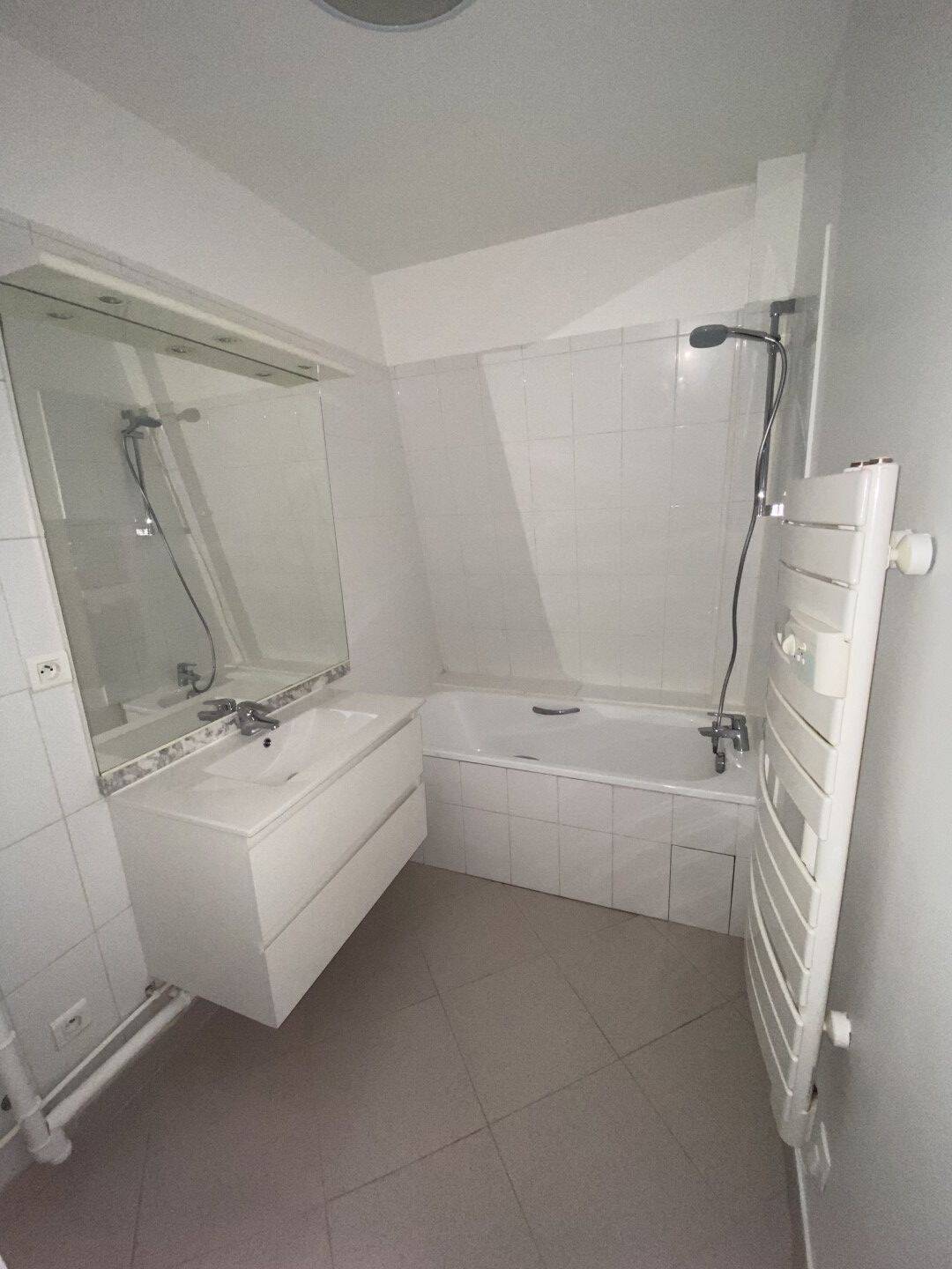 Maison à louer, 51m², LE KREMLIN BICETRE