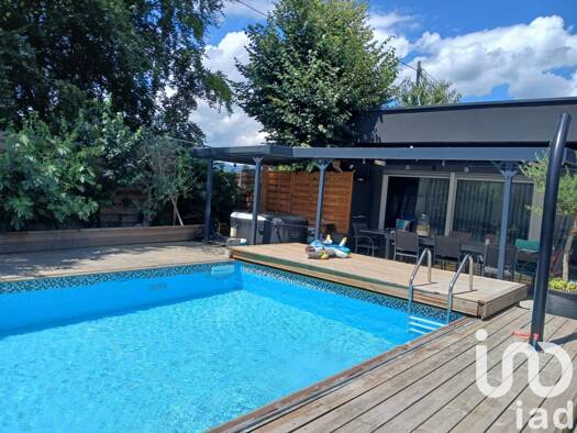 Maison à vendre 520 000 € 5 pièces 4 chambres 166 m² 950 m² de terrain Est Pfastatt 68120