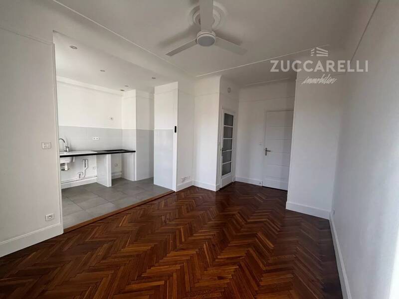 Maison à louer, 28m², NICE