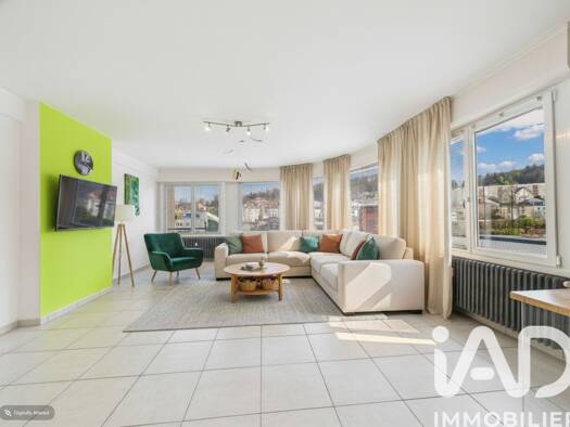 Appartement à vendre 229 000 € 5 pièces 3 chambres 140 m² RDC/3 Champ du Pin Épinal 88000