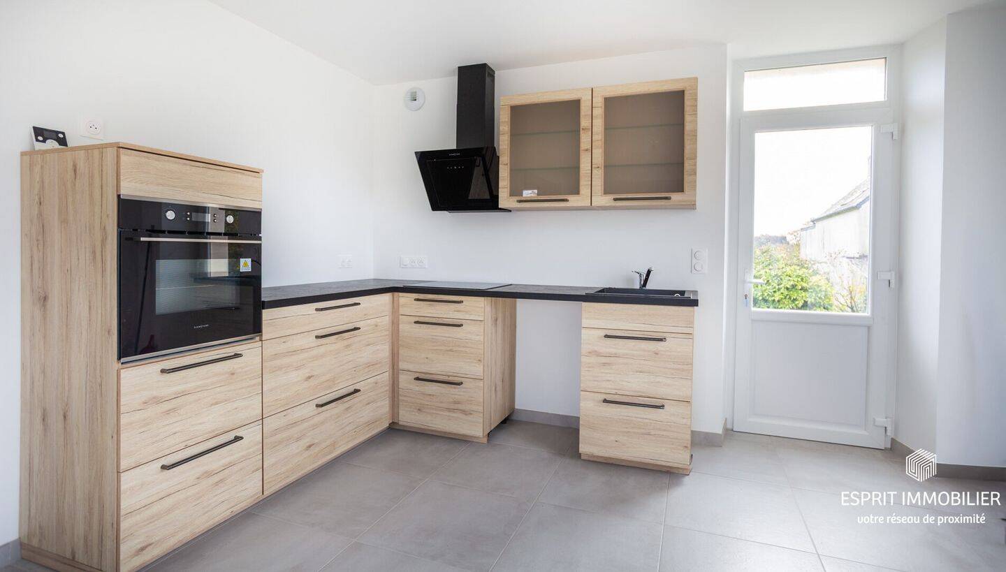 Maison à vendre, 97m², RIEC SUR BELON