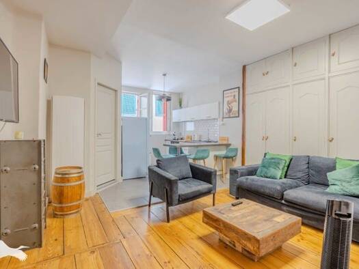 Appartement à vendre 241 500 € 2 pièces 2 chambres 50 m² Étage 2/4 Grand Bayonne Bayonne 64100