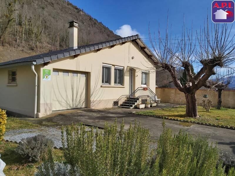 Maison à louer, 83m², SAURAT