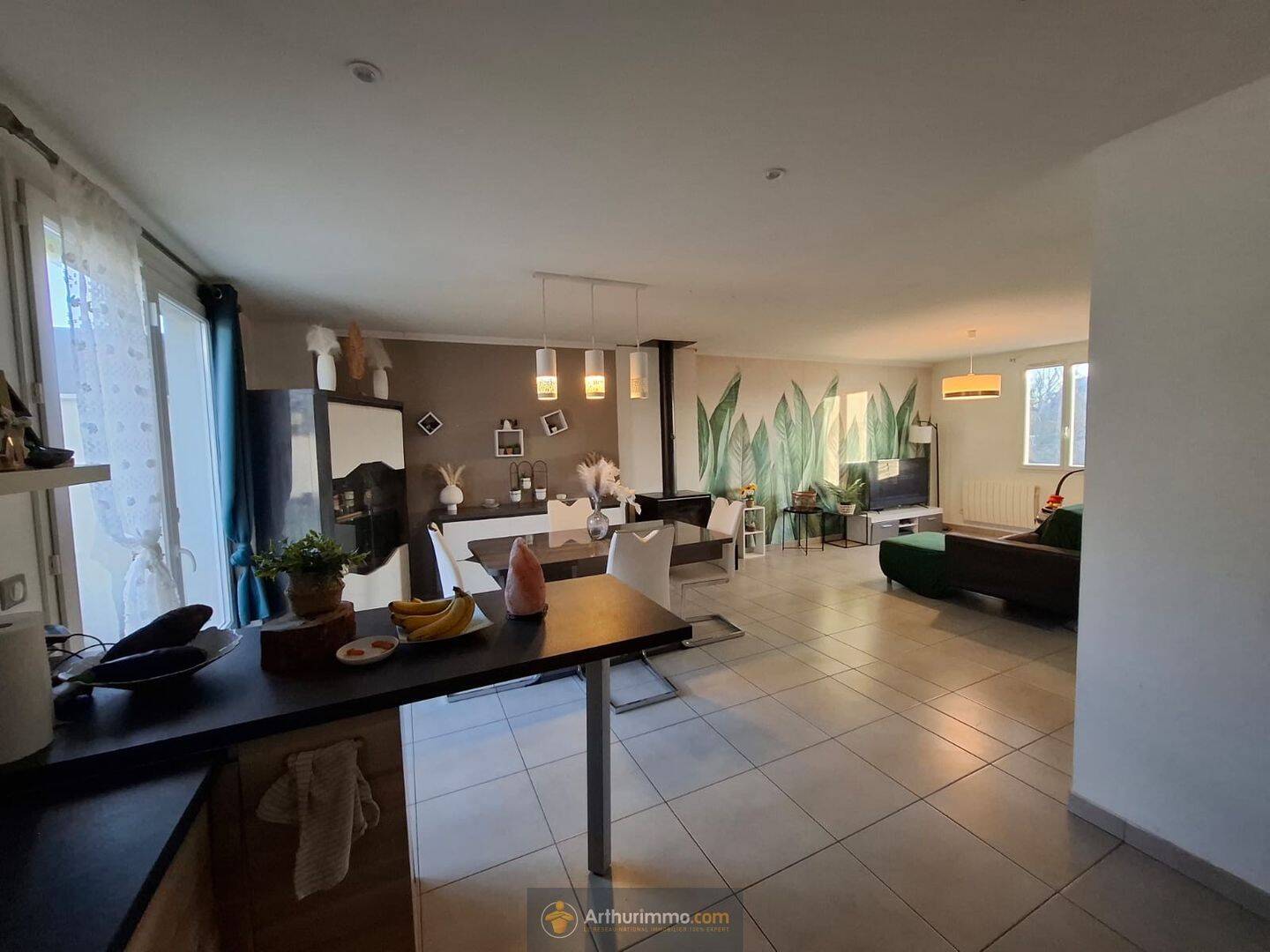 Maison à vendre, 102m², CRECY LA CHAPELLE