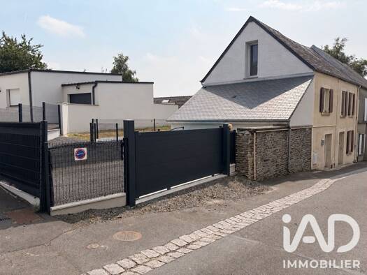 Maison de ville à vendre 235 000 € 4 pièces 3 chambres 98,43 m² 245 m² de terrain La Dollée-L'Enclos Saint-Lô 50000