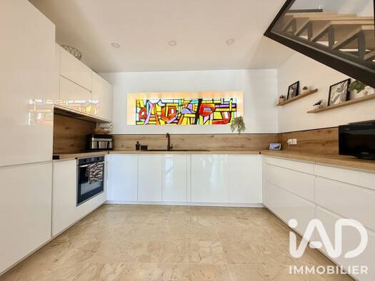 Maison à vendre 430 000 € 6 pièces 5 chambres 166 m² Village Saint-Cyprien 66750