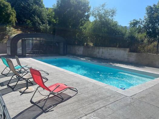 Appartement à vendre 135 000 € 2 pièces 1 chambre 48 m² Étage 1/1 Seyne 04140