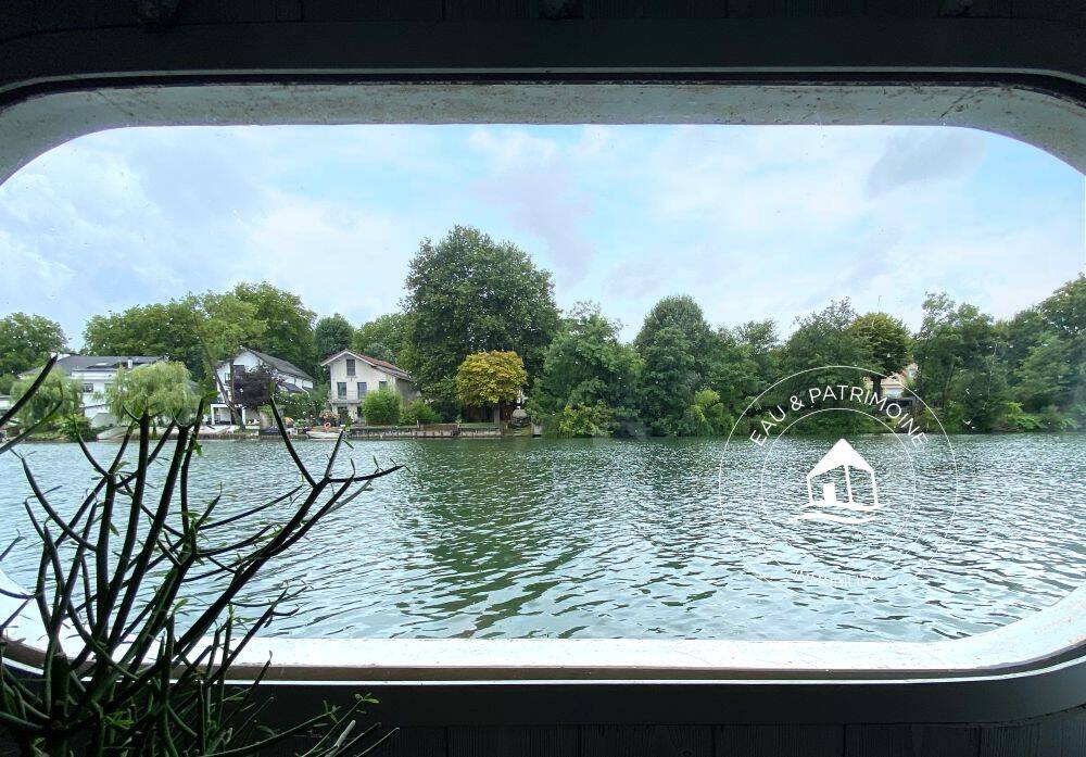 Maison à vendre, 145m², SAINT MAUR DES FOSSES