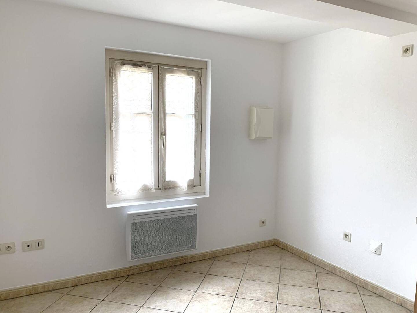 Maison à louer, 24m², NARBONNE