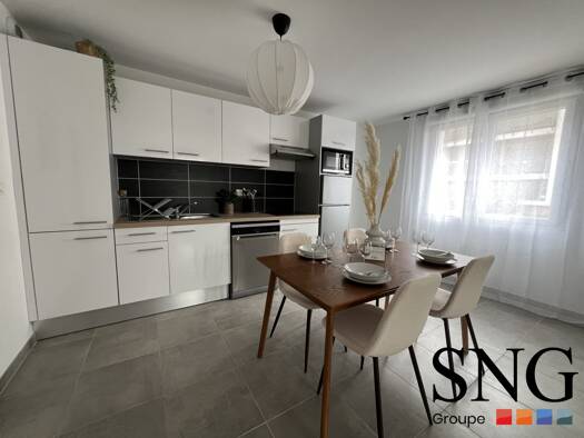 Appartement à louer 999 € 3 pièces 2 chambres 67,2 m² RDC Plaisance-du-Touch 31830