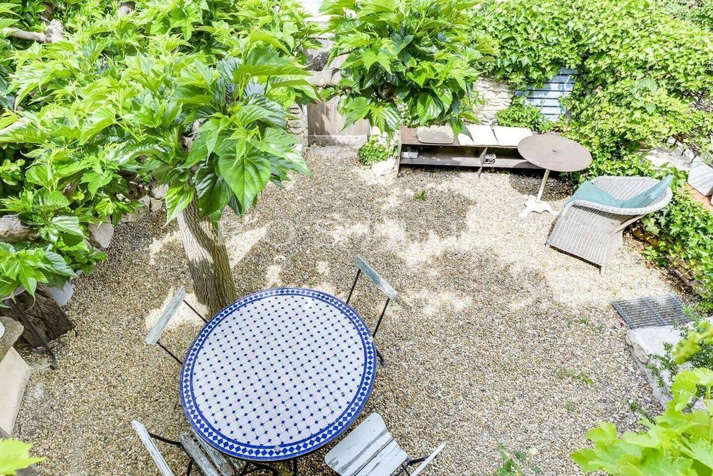 Maison à vendre, 120m², SAINT SATURNIN LES APT