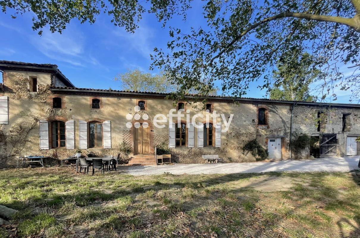 Maison à vendre, 388m², LA TOUR DU CRIEU