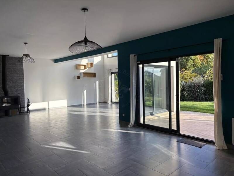 Maison à vendre, 260m², FONTAINE LE PORT