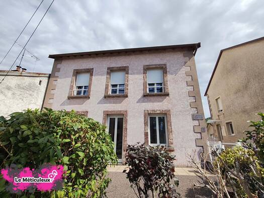 Immeuble à vendre 220 000 € Raddon-et-Chapendu 70280