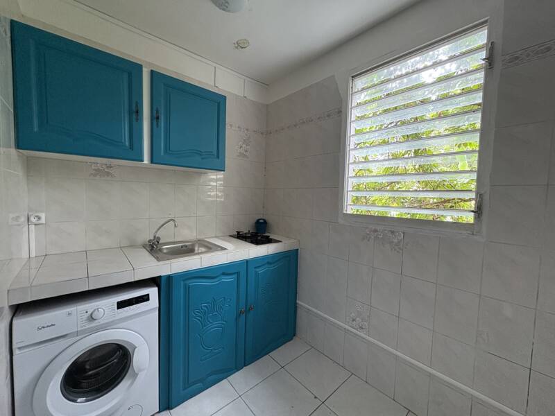 Maison à louer, 30m², LES ABYMES